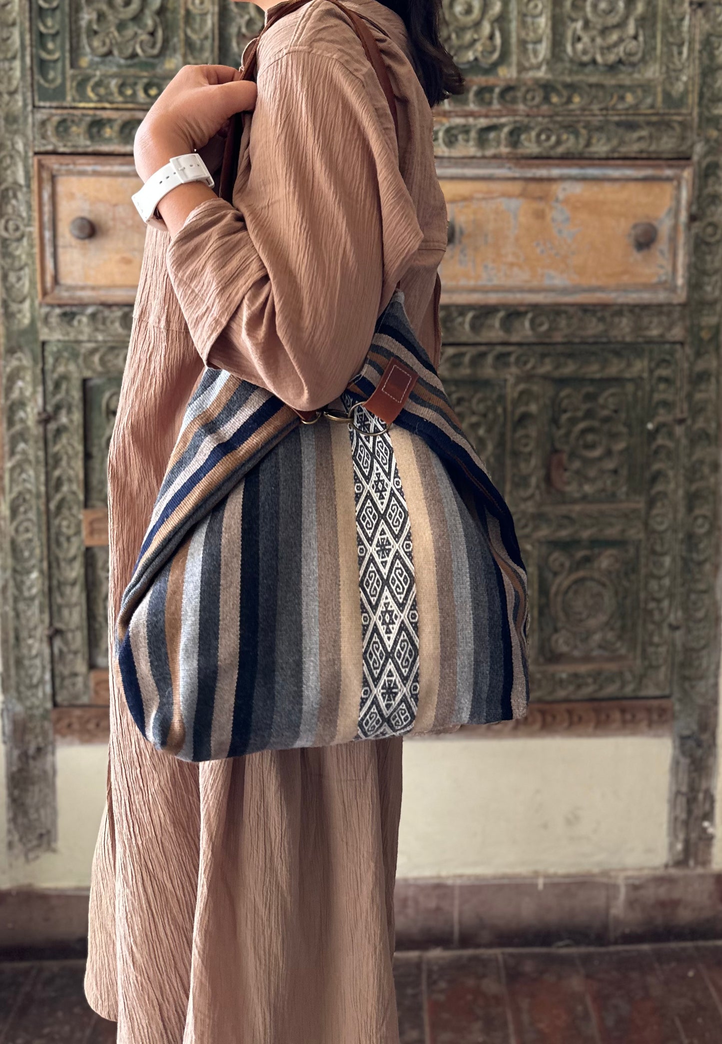 AtyQ’all VyctoriaQ’ Qayna Tote bag - Ayer (Quechua)