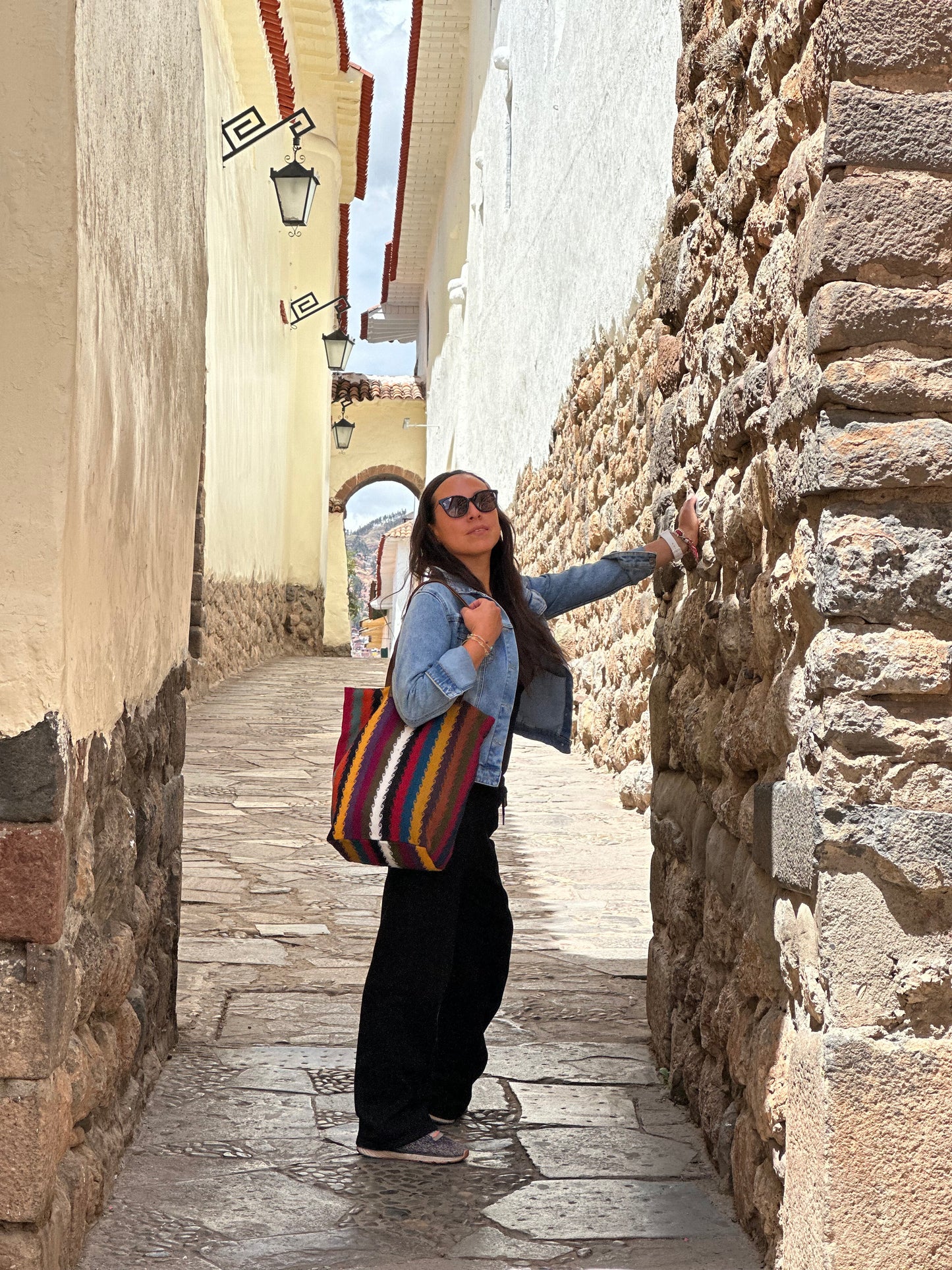 AtyQ’all VyctoriaQ’ Qocha Tote Bag - laguna (Quechua)