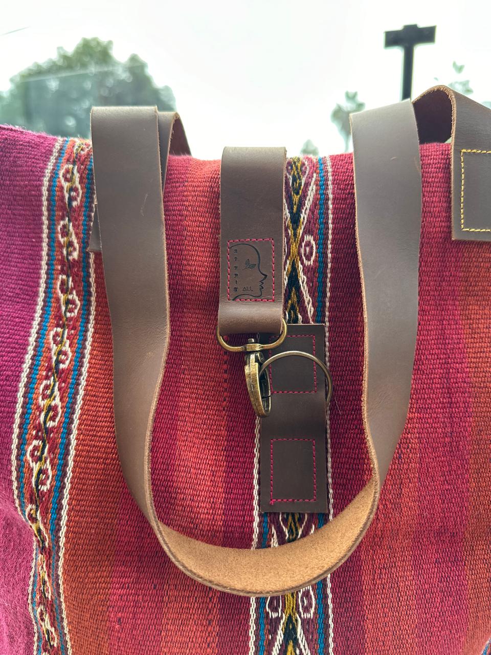 AtyQ'all VyctoriaQ’ Tupananchiskama Tote Bag - “Hasta que Nos Volvamos a Encontrar” (Quechua)