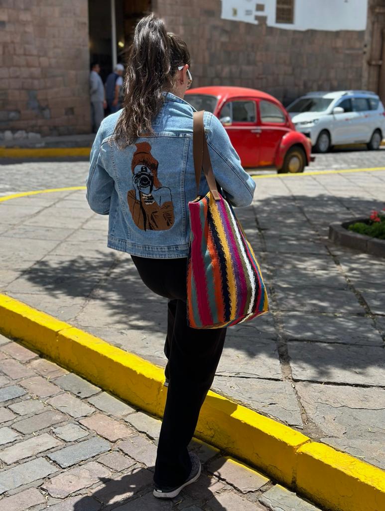 AtyQ’all VyctoriaQ’ Qocha Tote Bag - laguna (Quechua)