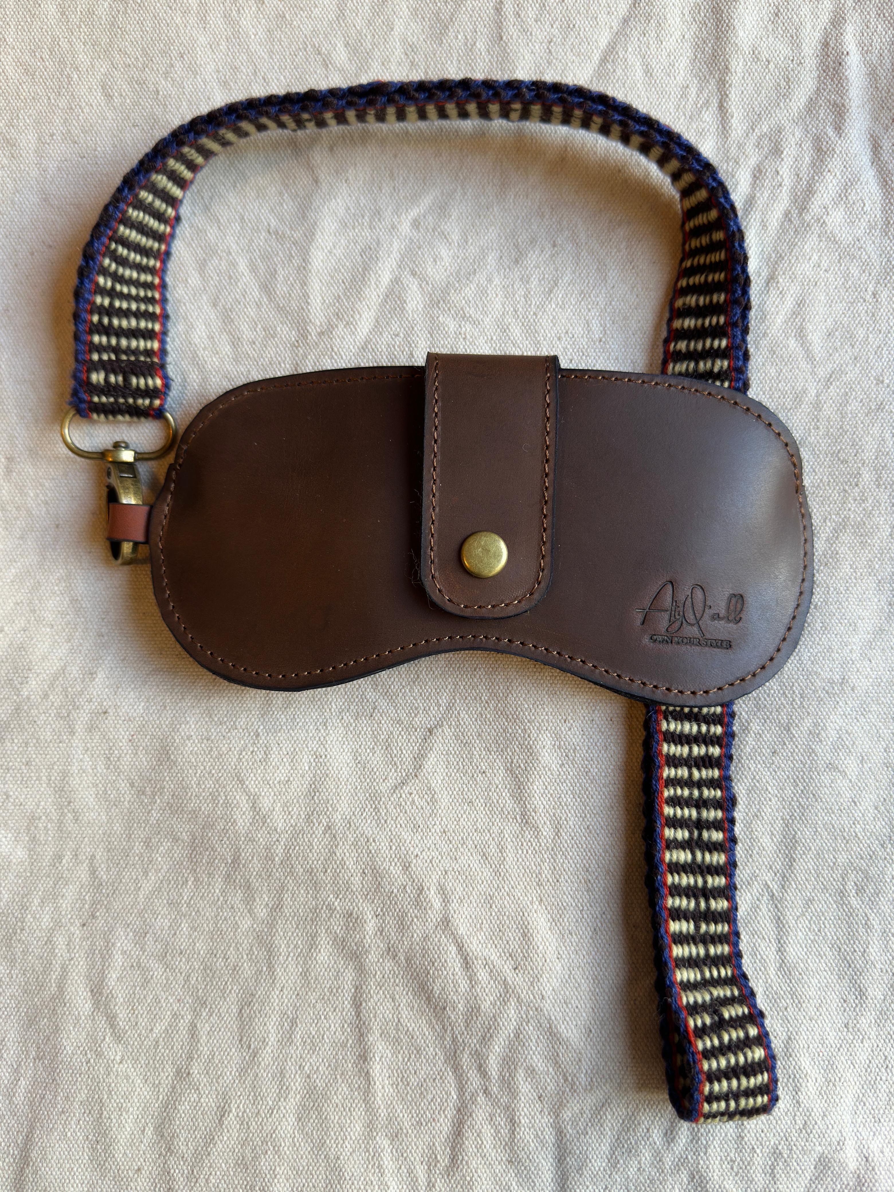 AtyQ'all Andean Portable Glasses Holder