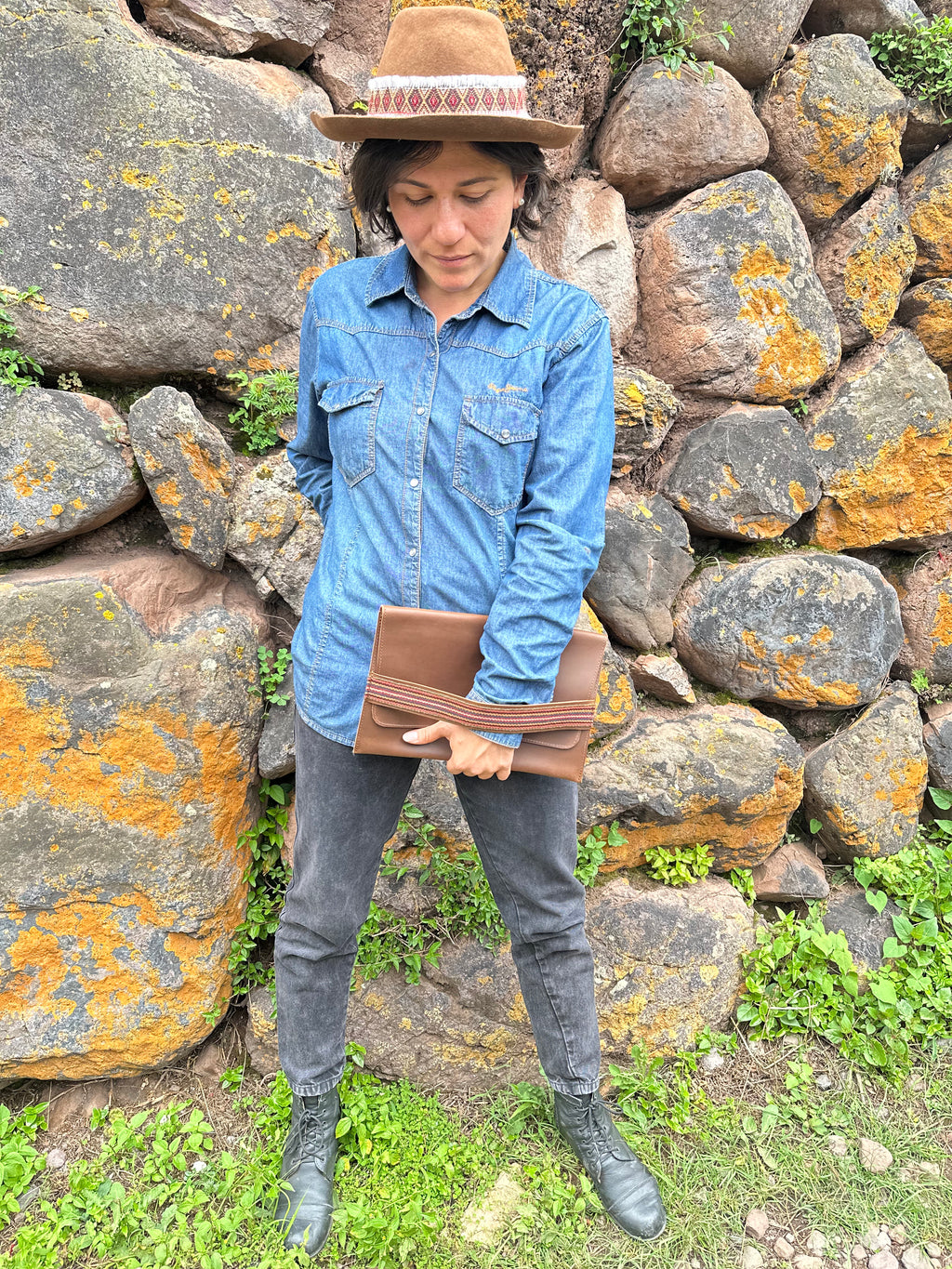 AtyQ'all Clutch Wallet – Andean Chic