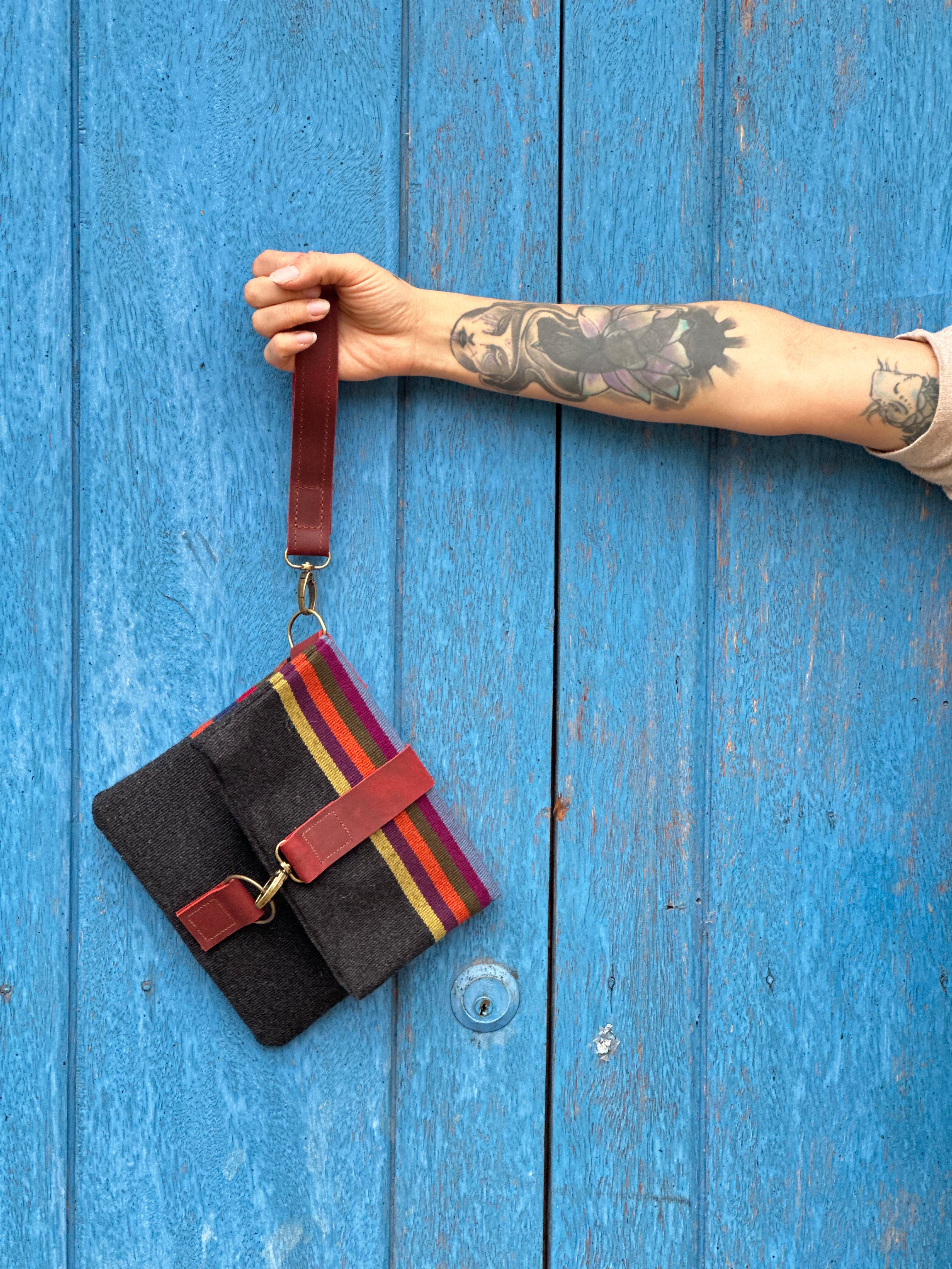AtyQ'all Essential Andean Envelope Clutch