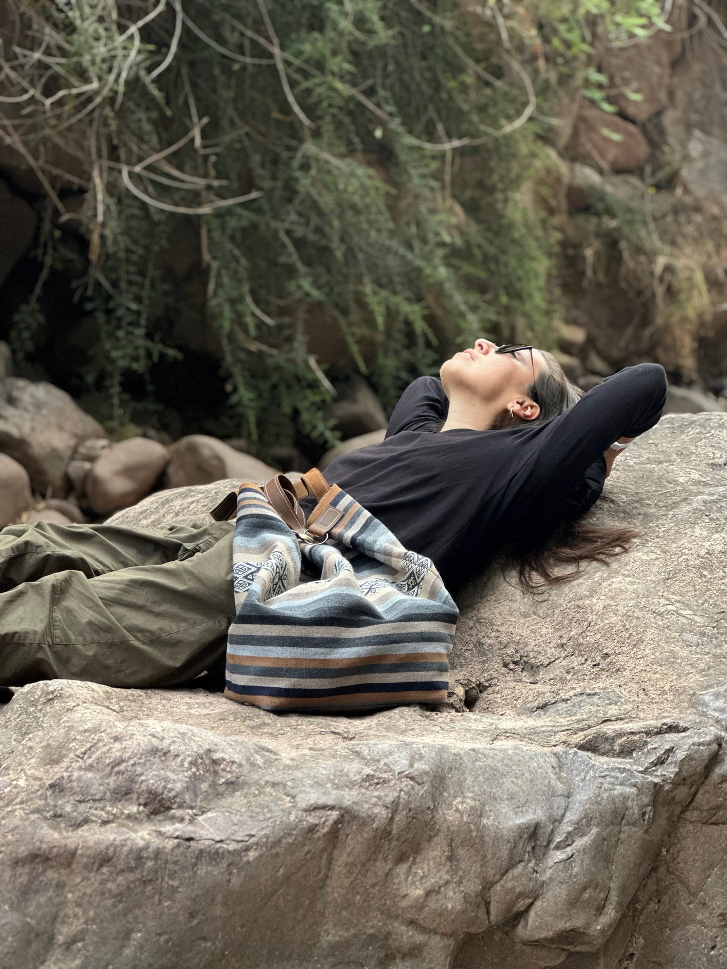 AtyQ'all VyctoriaQ' Oqe Tote Bag - Color Plomo (Quechua)