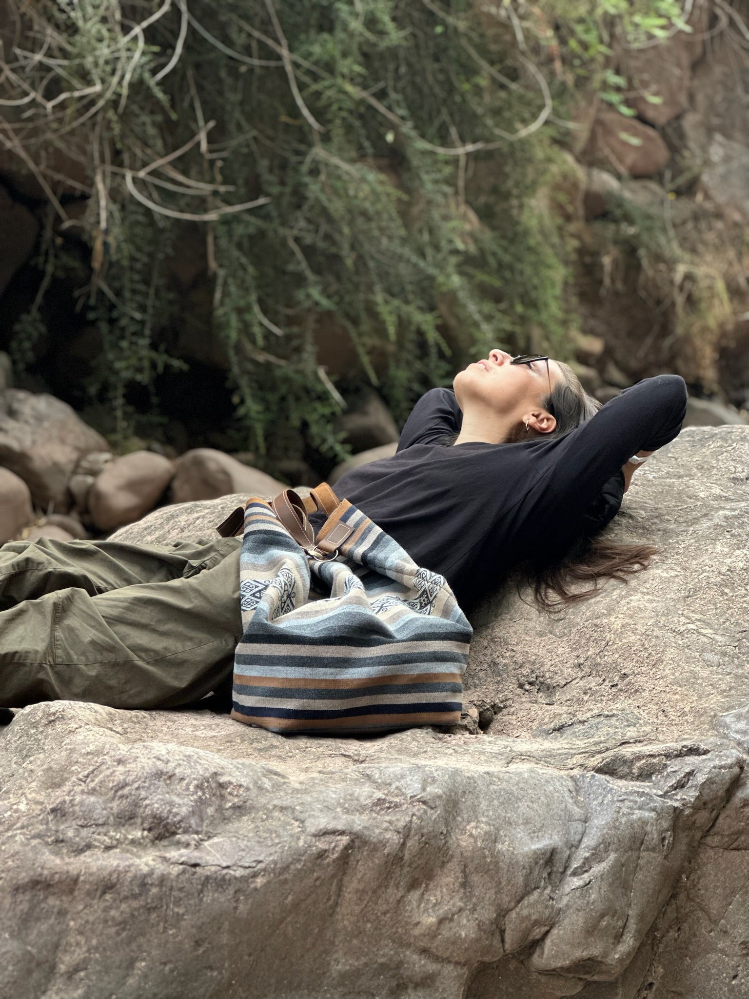 AtyQ'all VyctoriaQ' Oqe Tote Bag - Color Plomo (Quechua)