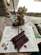 AtyQ'all VictoryaQ' Piuray Wallet