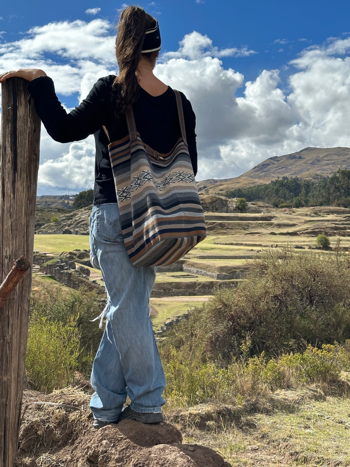 AtyQ'all VyctoriaQ' Oqe Tote Bag - Color Plomo (Quechua)