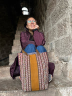 Bolso Tote AtyQ'all VyctoriaQ' T'inkiy - Enlazar (Quechua)