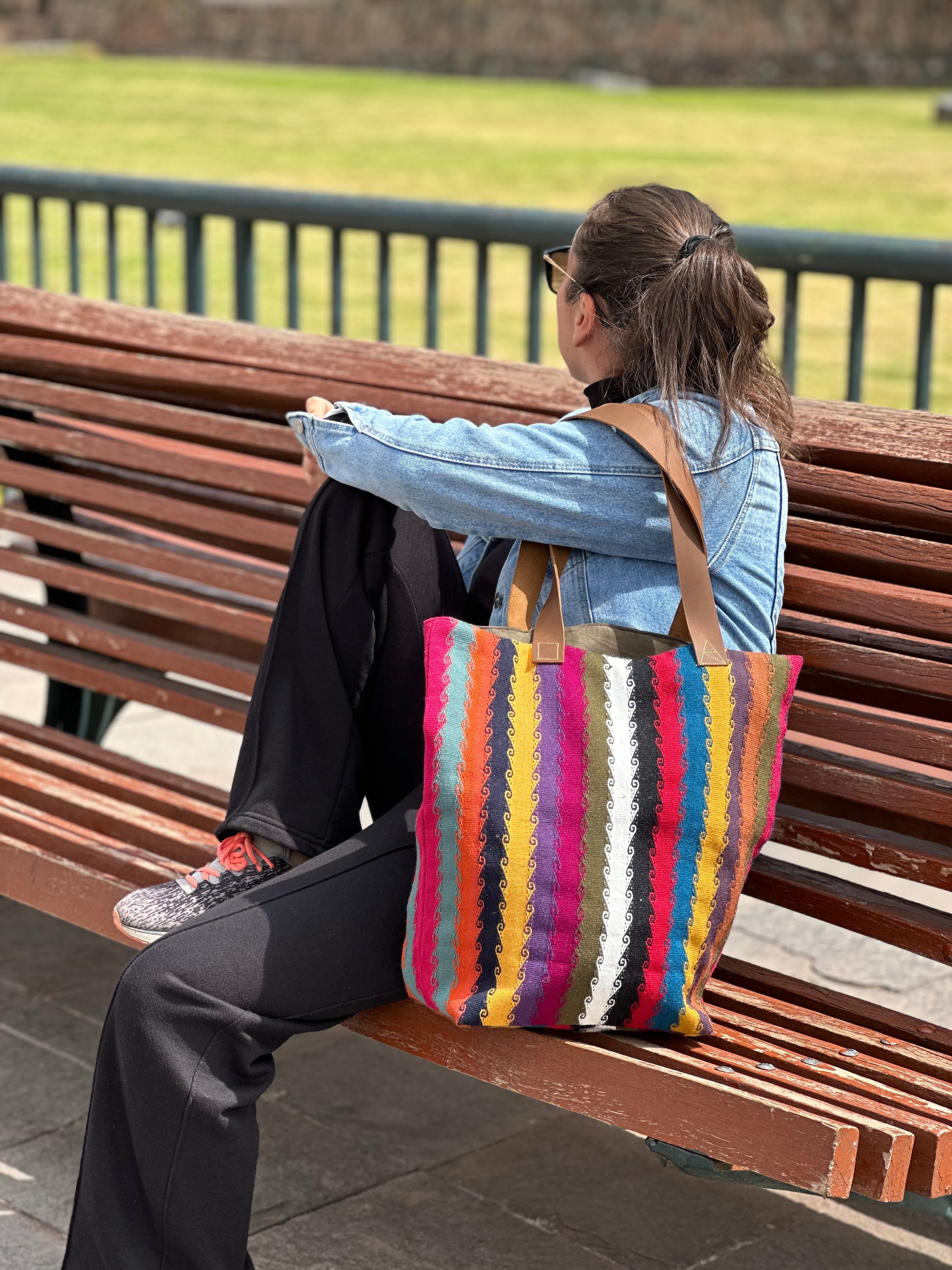 AtyQ’all VyctoriaQ’ Qocha Tote Bag - laguna (Quechua)