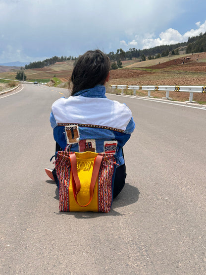 AtyQ’all Tote bag CerafynaQ' Qillu - Amarillo (Quechua)