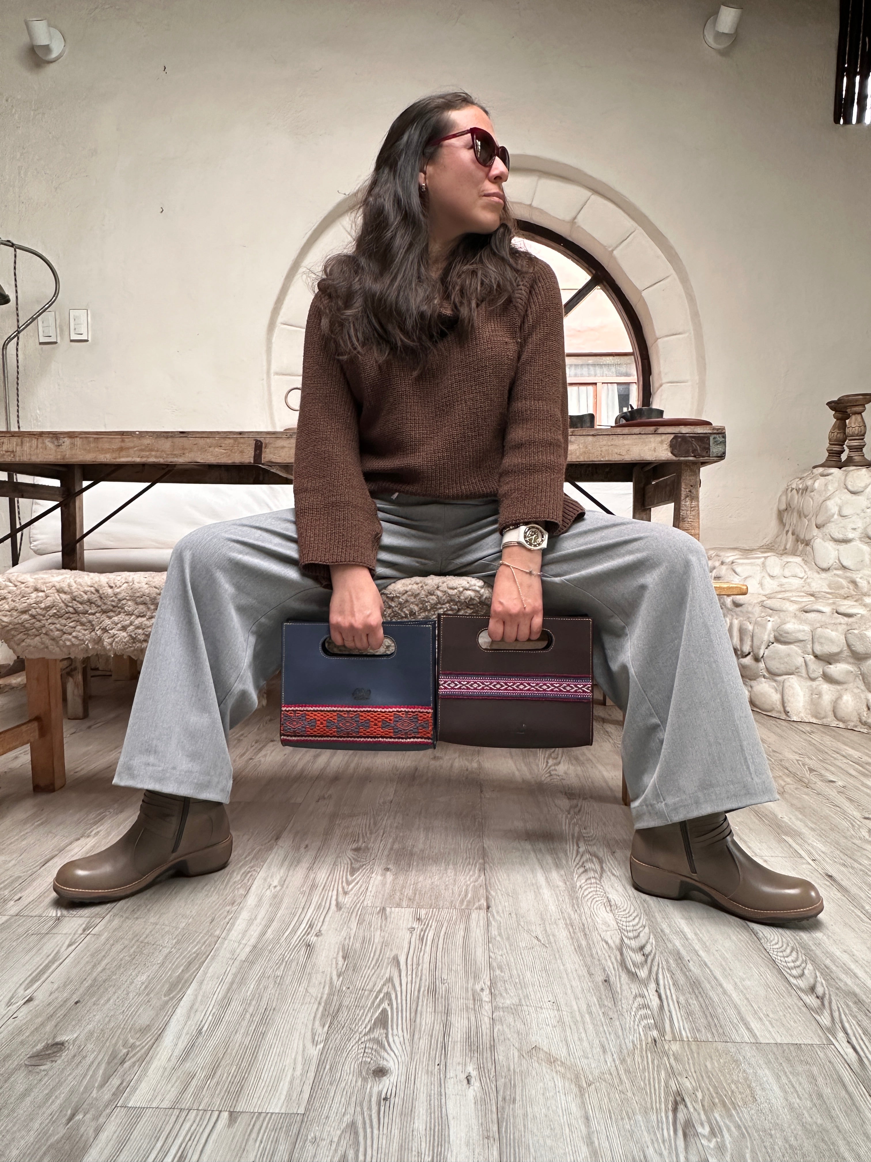 AtyQ'all AwaQ'ara Handbag / Vanité