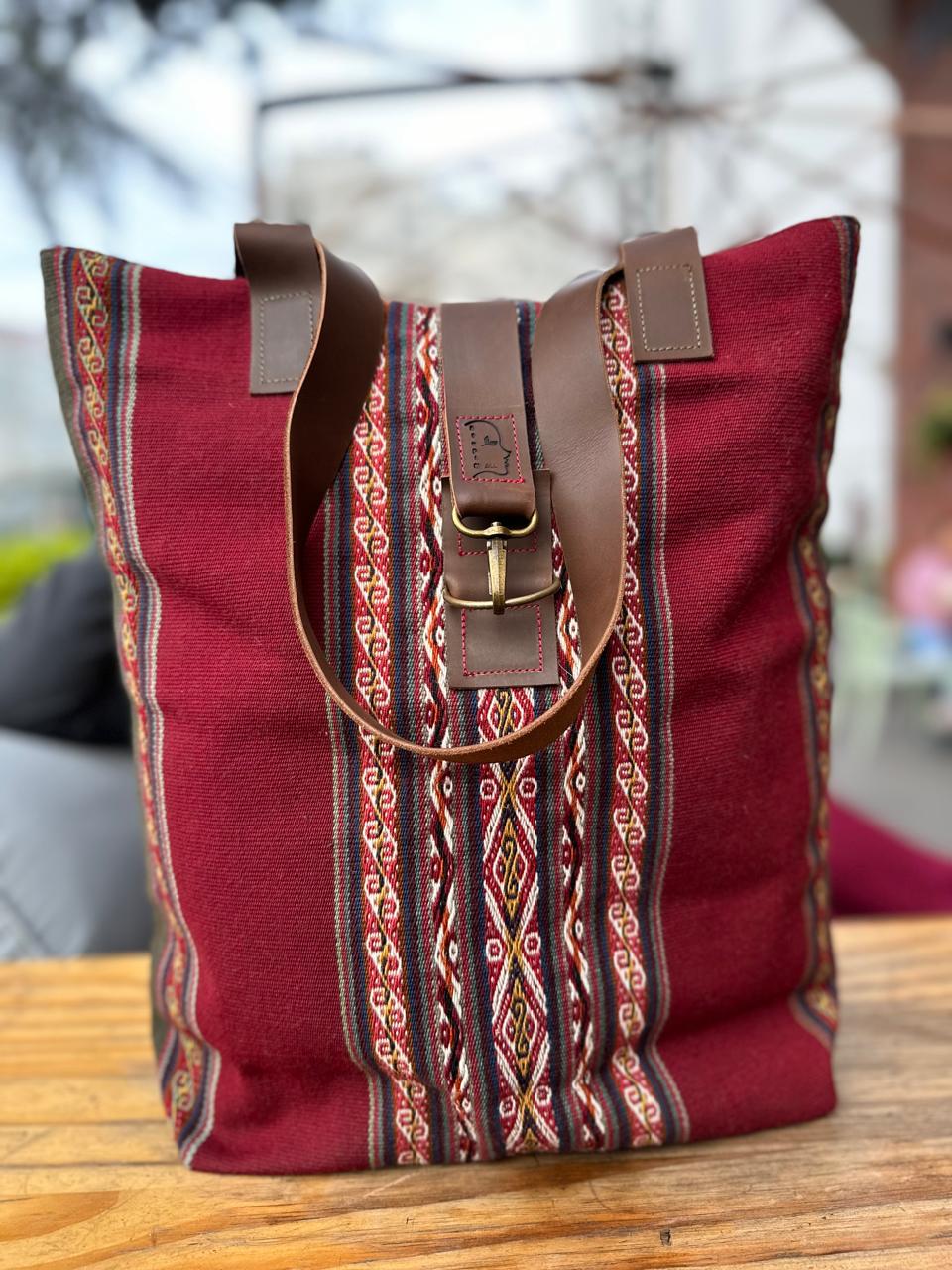 AtyQ'all VyctoriaQ’ Tupananchiskama Tote Bag - “Hasta que Nos Volvamos a Encontrar” (Quechua)